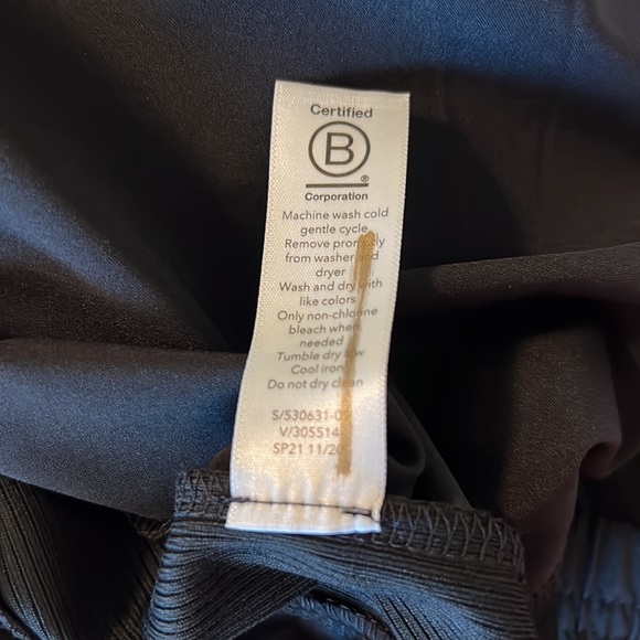 Athleta Brooklyn Jogger Black NWT size 26W - Picture 7 of 7